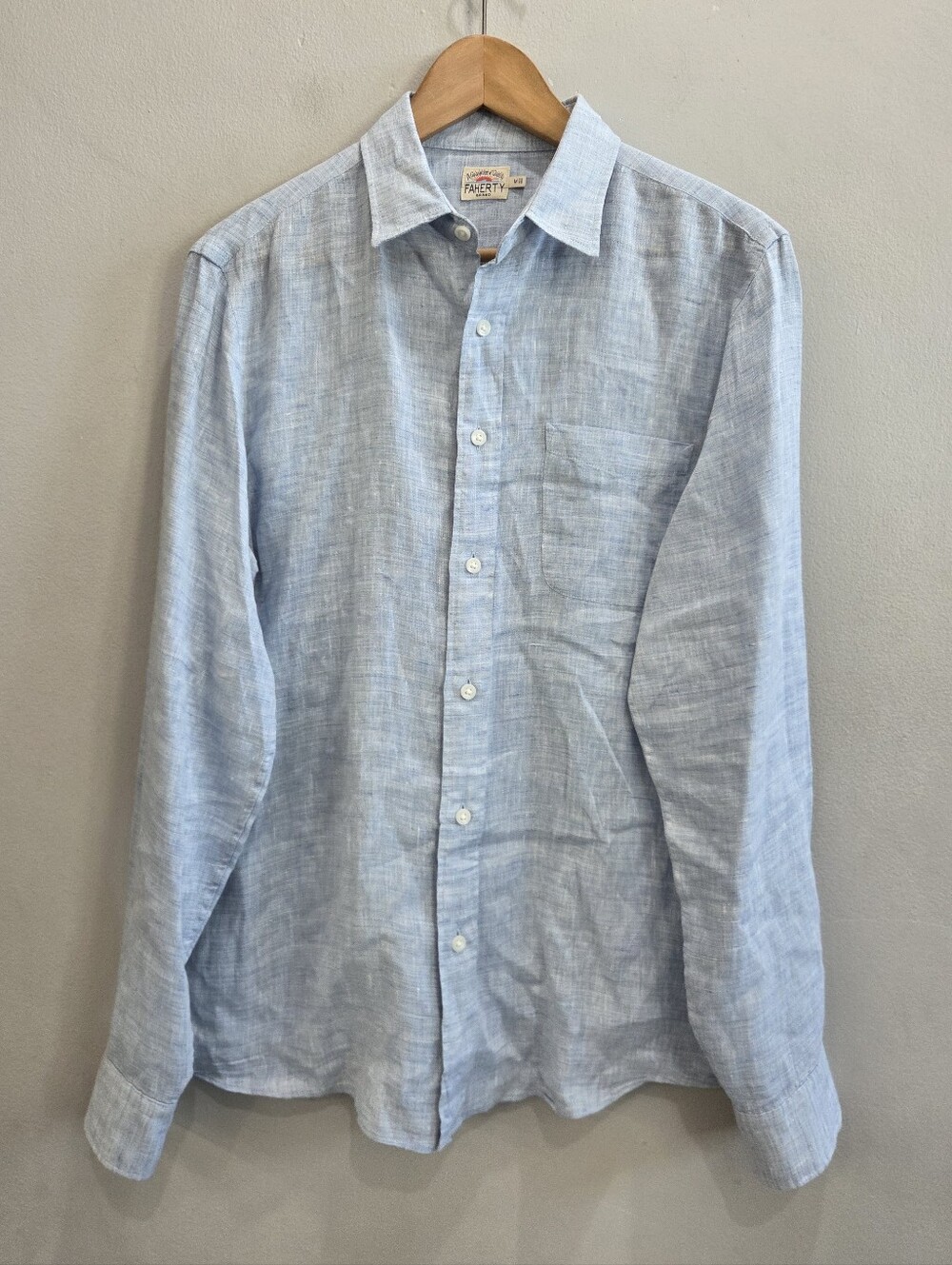 Faherty Long Sleeve Linen Button Down Blue Shirt Men's Size Medium